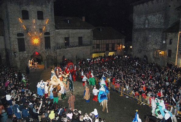Legado de Santillana Santillana del Mar Exterior foto